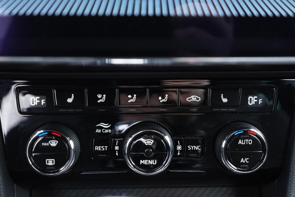 OV190V10631_36.webp_SUPERB  2.0 TDI 110 kW automat