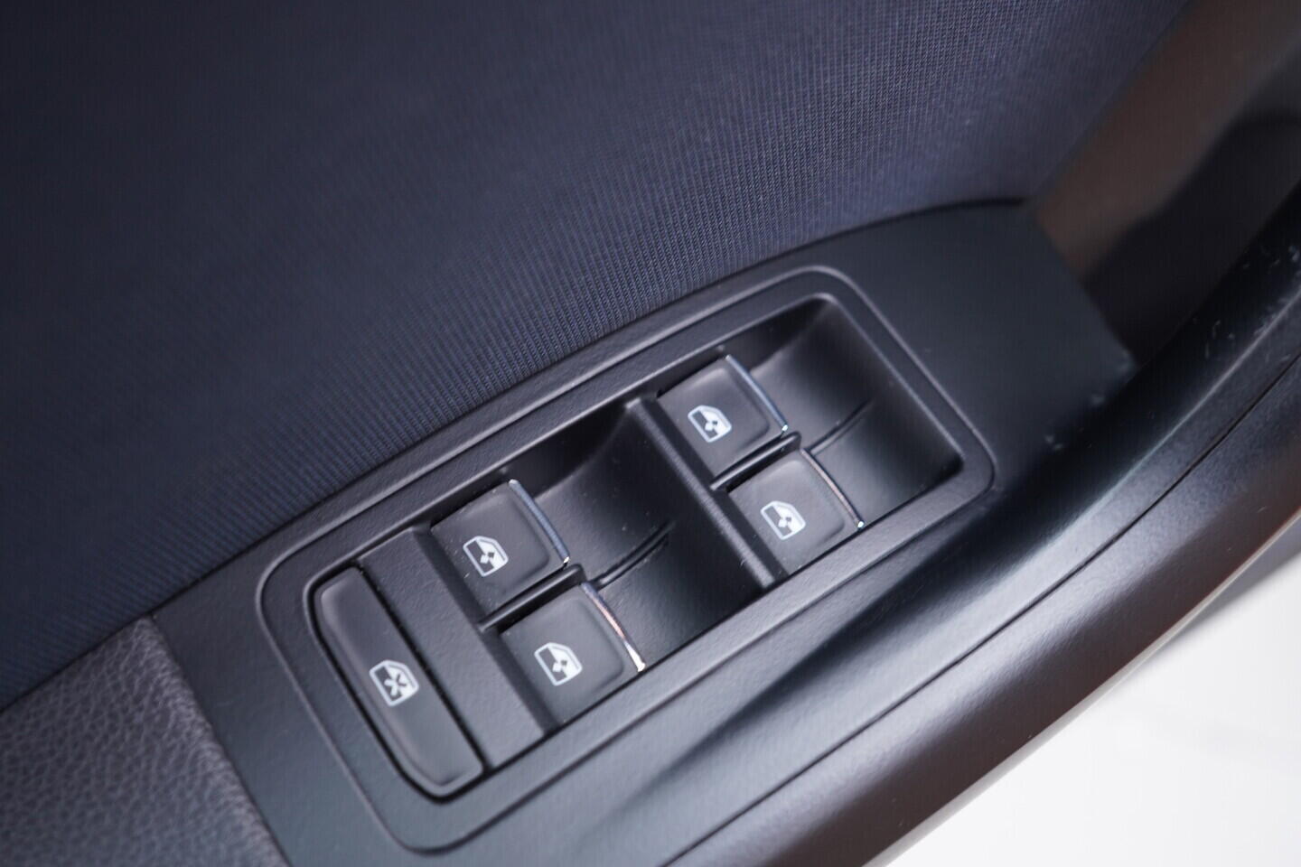 OV190V10634_21.webp_SEAT ATECA Style 1.4 TSI 110 kW manuál