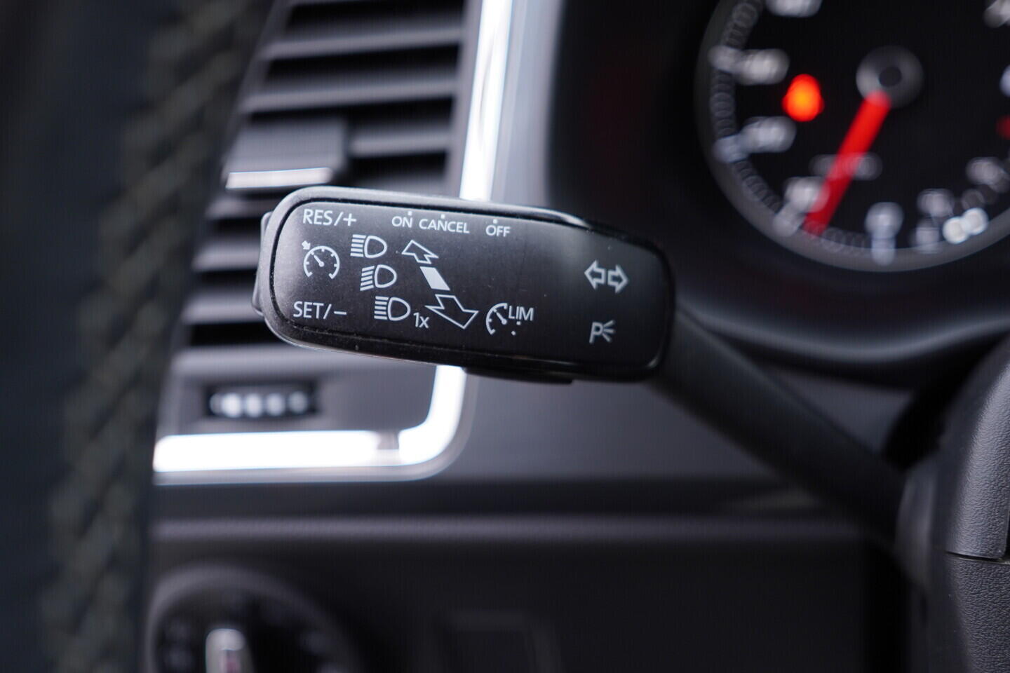 OV190V10634_28.webp_SEAT ATECA Style 1.4 TSI 110 kW manuál