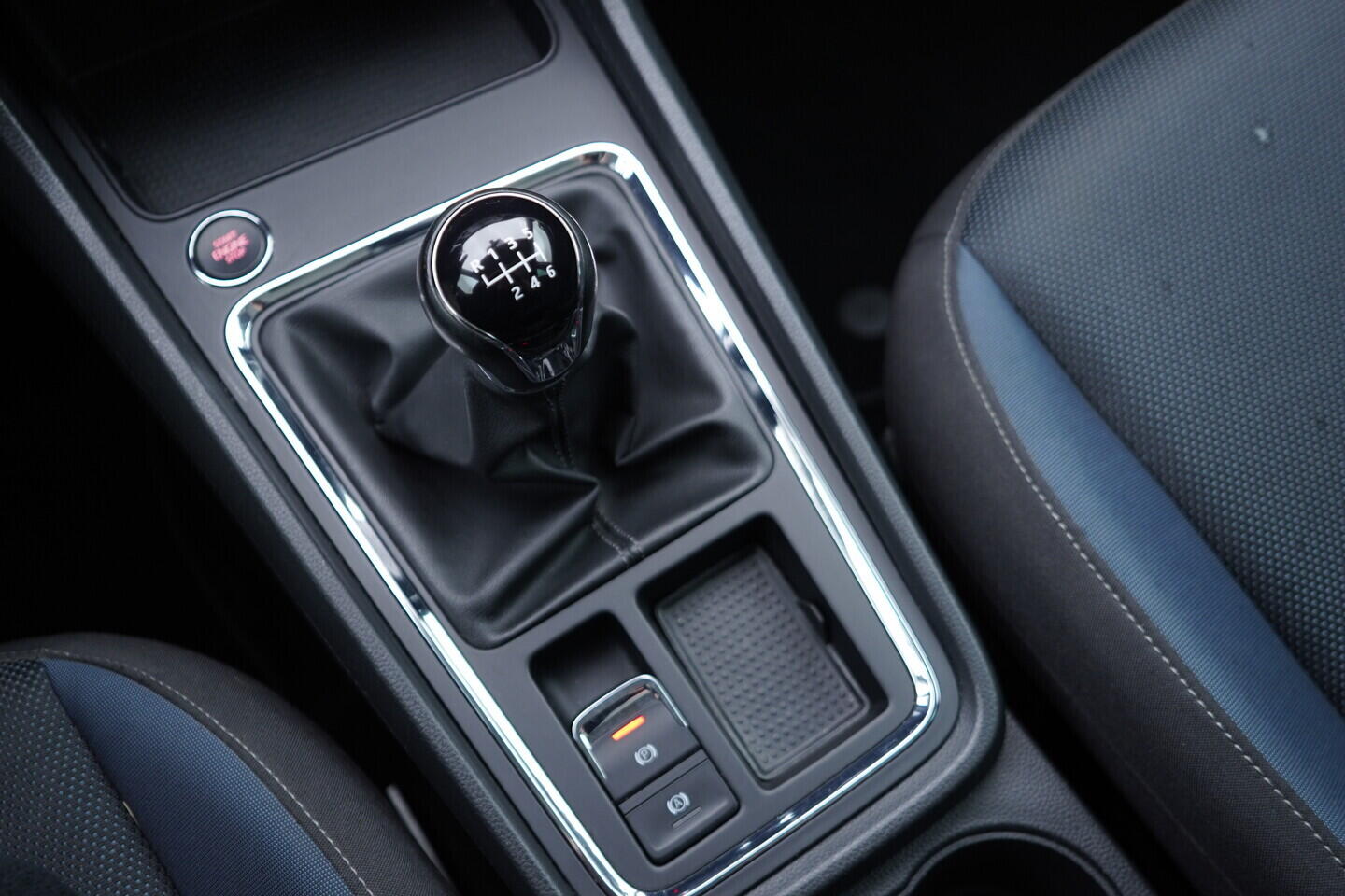 OV190V10634_41.webp_SEAT ATECA Style 1.4 TSI 110 kW manuál