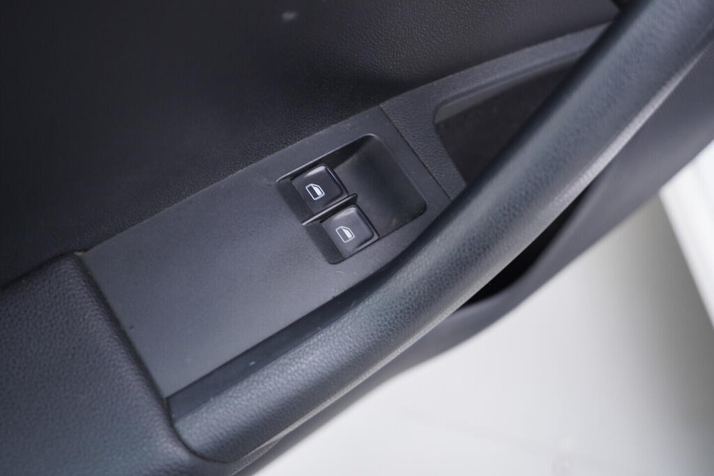 OV190V10635_20.webp_OCTAVIA Ambition 1.4 TSI CNG 81 kW manuál, DPH