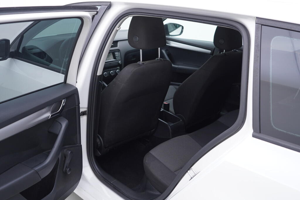 OV190V10635_33.webp_OCTAVIA Ambition 1.4 TSI CNG 81 kW manuál, DPH