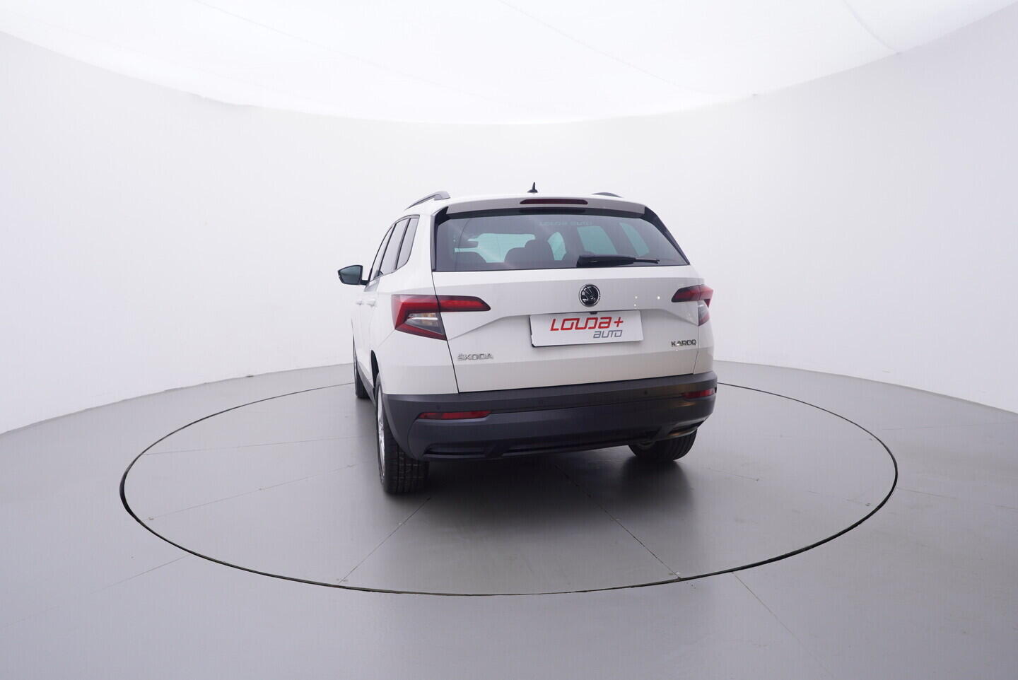 OV190V10637_13.webp_KAROQ Style 1.5 TSI 110 kW manuál