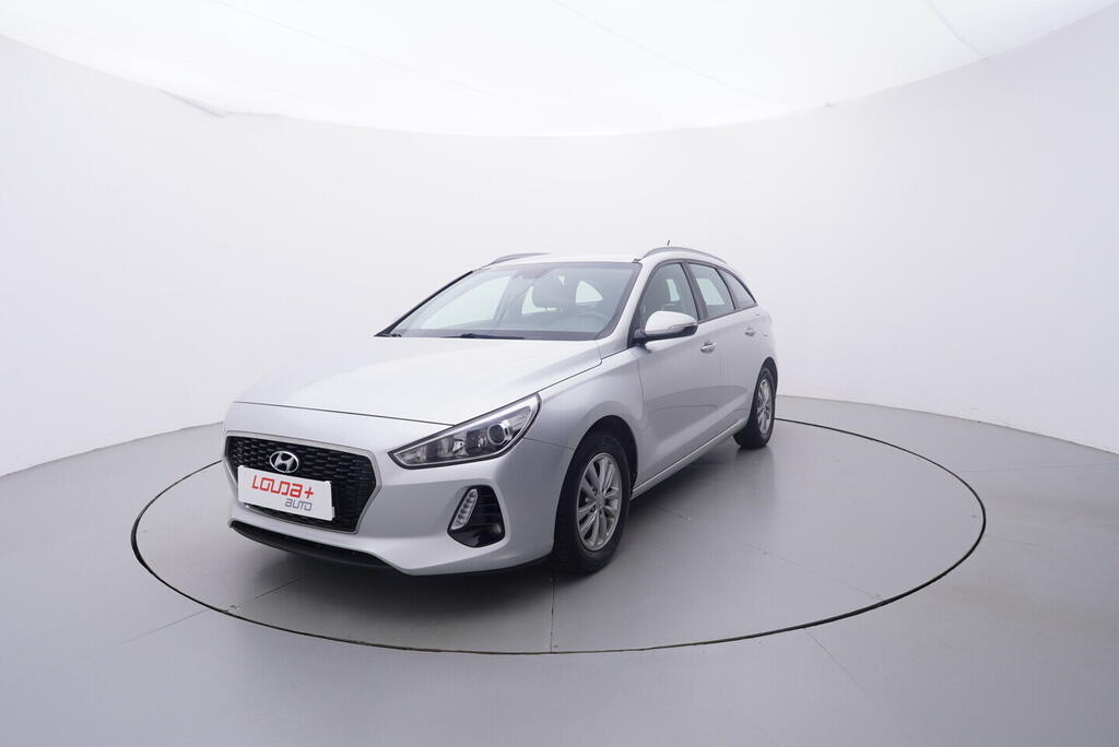 OV190V10639_10.webp_I30  1.0 T-GDi 88 kW manuál