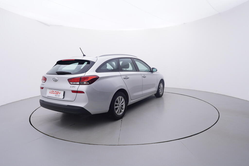 OV190V10639_14.webp_I30  1.0 T-GDi 88 kW manuál