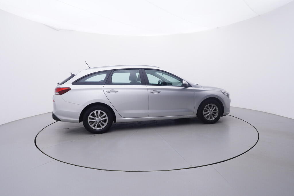 OV190V10639_15.webp_I30  1.0 T-GDi 88 kW manuál