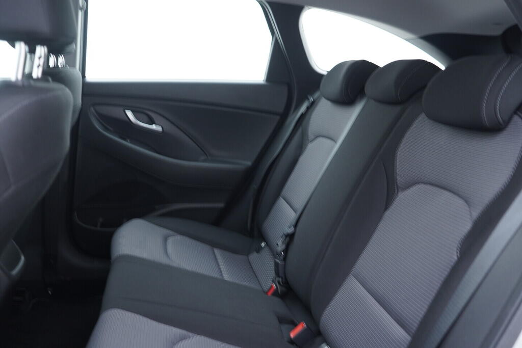 OV190V10639_36.webp_I30  1.0 T-GDi 88 kW manuál