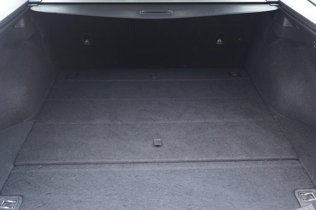 OV190V10639_37.webp_I30  1.0 T-GDi 88 kW manuál