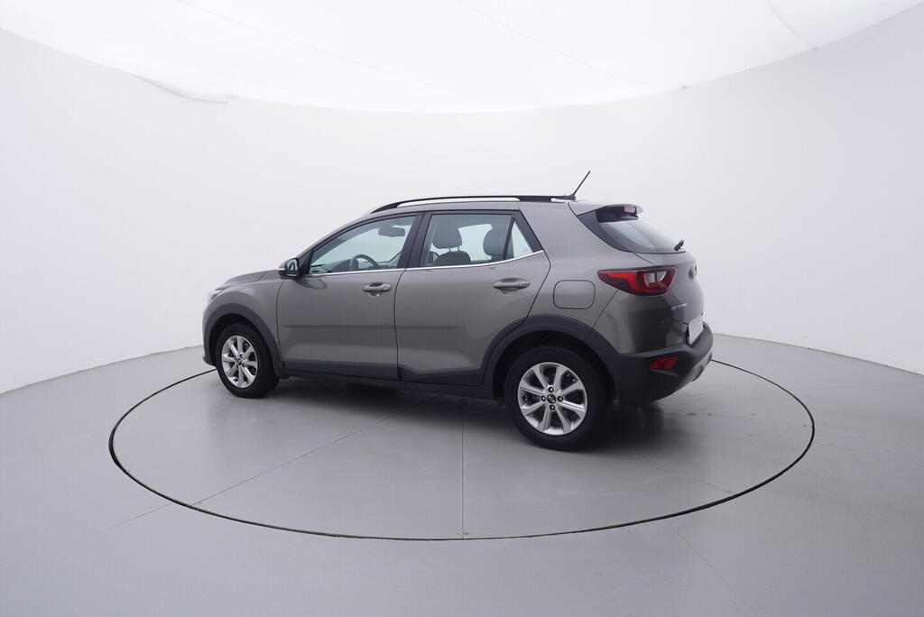 OV190V10640_12.webp_STONIC  1.4 CVVT 73 kW manuál