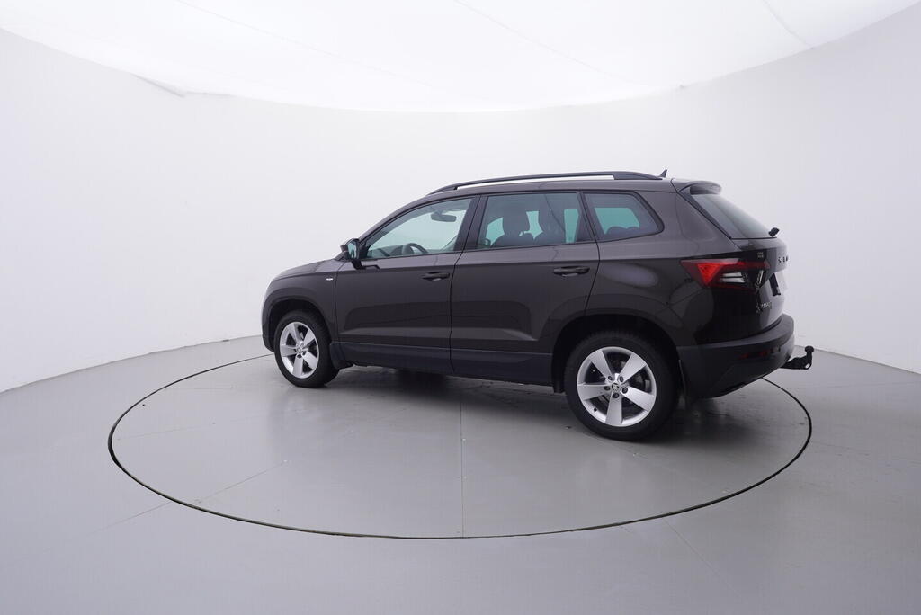 OV190V10641_12.webp_KAROQ  1.5 TSI 110 kW manuál