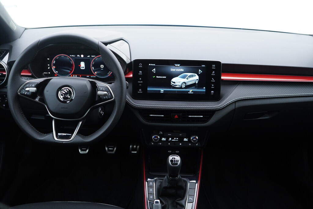 OV190V10642_25.webp_FABIA Monte Carlo 1.0 TSI 85 kW manuál, DPH