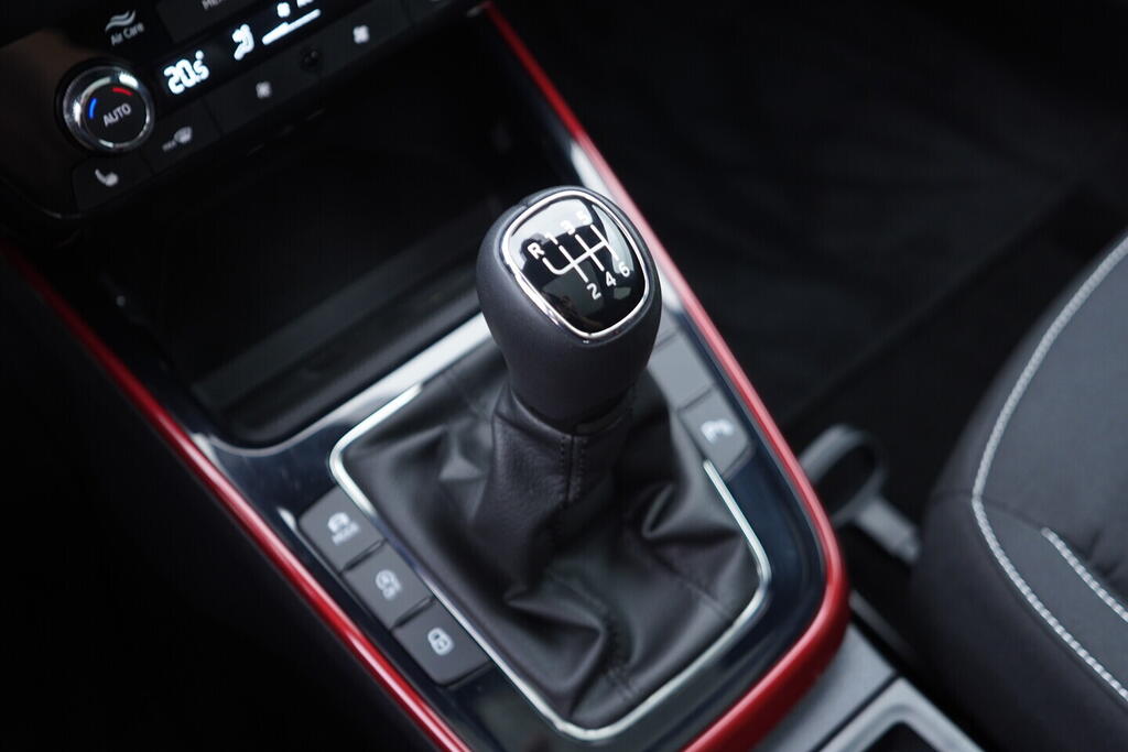 OV190V10642_33.webp_FABIA Monte Carlo 1.0 TSI 85 kW manuál, DPH