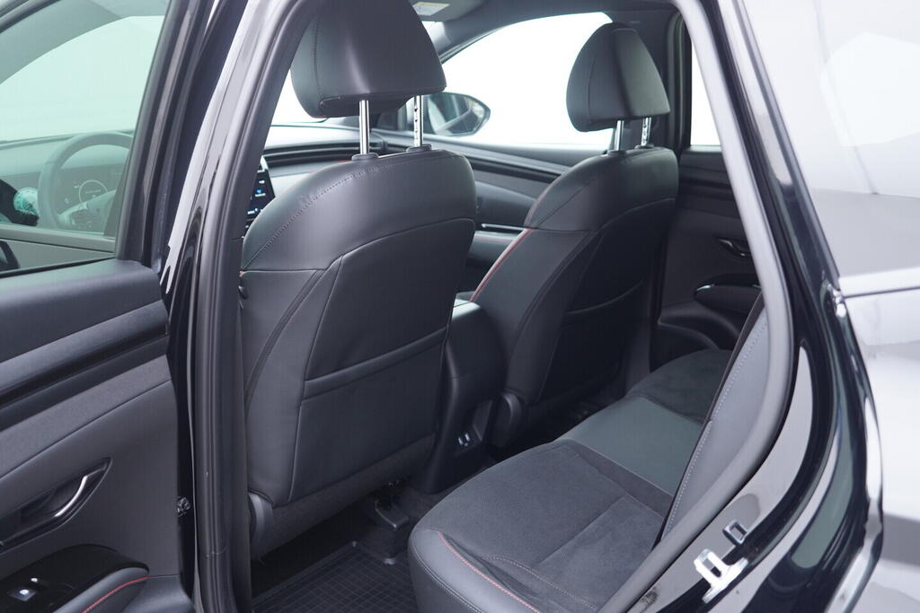 OV190V10644_35.webp_TUCSON N-Line 1.6  110 kW manuál