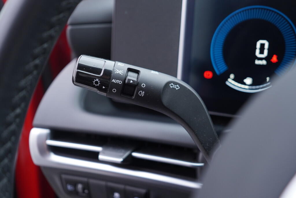 OV190V10645_23.webp_TUCSON  1.6  117 kW manuál, DPH