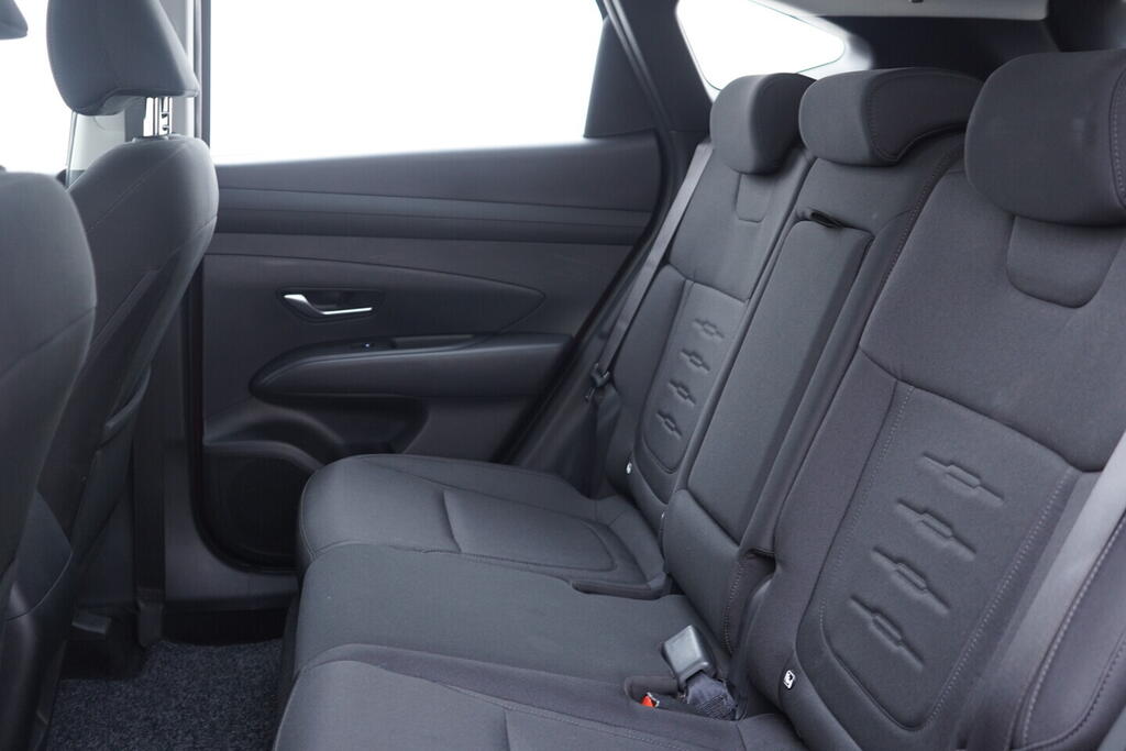 OV190V10645_36.webp_TUCSON  1.6  117 kW manuál, DPH