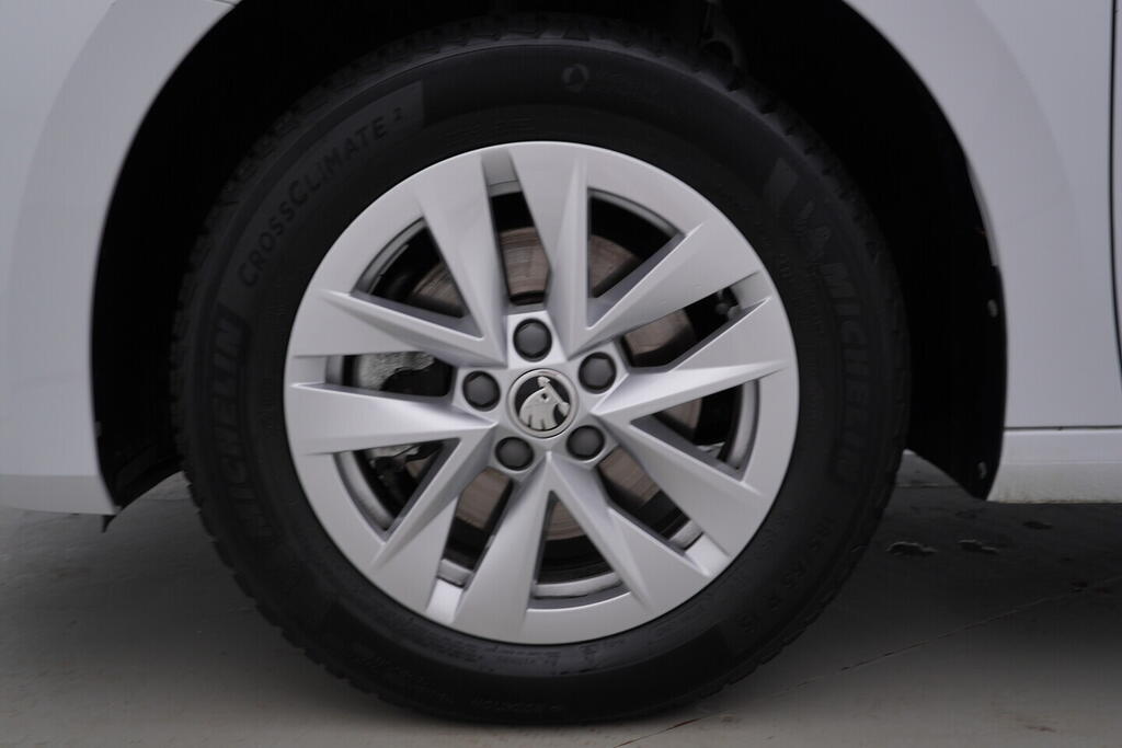 OV190V10650_37.webp_FABIA Top Selection 1.0 TSI 85 kW automat, DPH