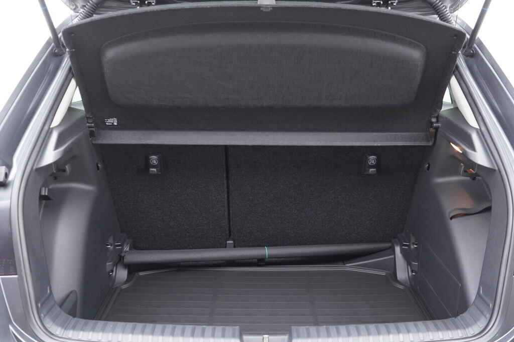 OV190V10651_36.webp_FABIA Top Selection 1.0 TSI 85 kW automat, DPH