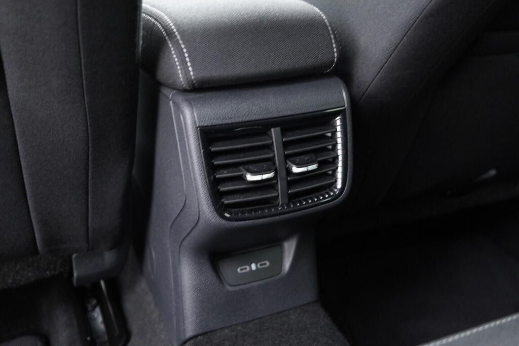 OV190V10653_34.webp_FABIA Top Selection 1.0 TSI 85 kW automat, DPH