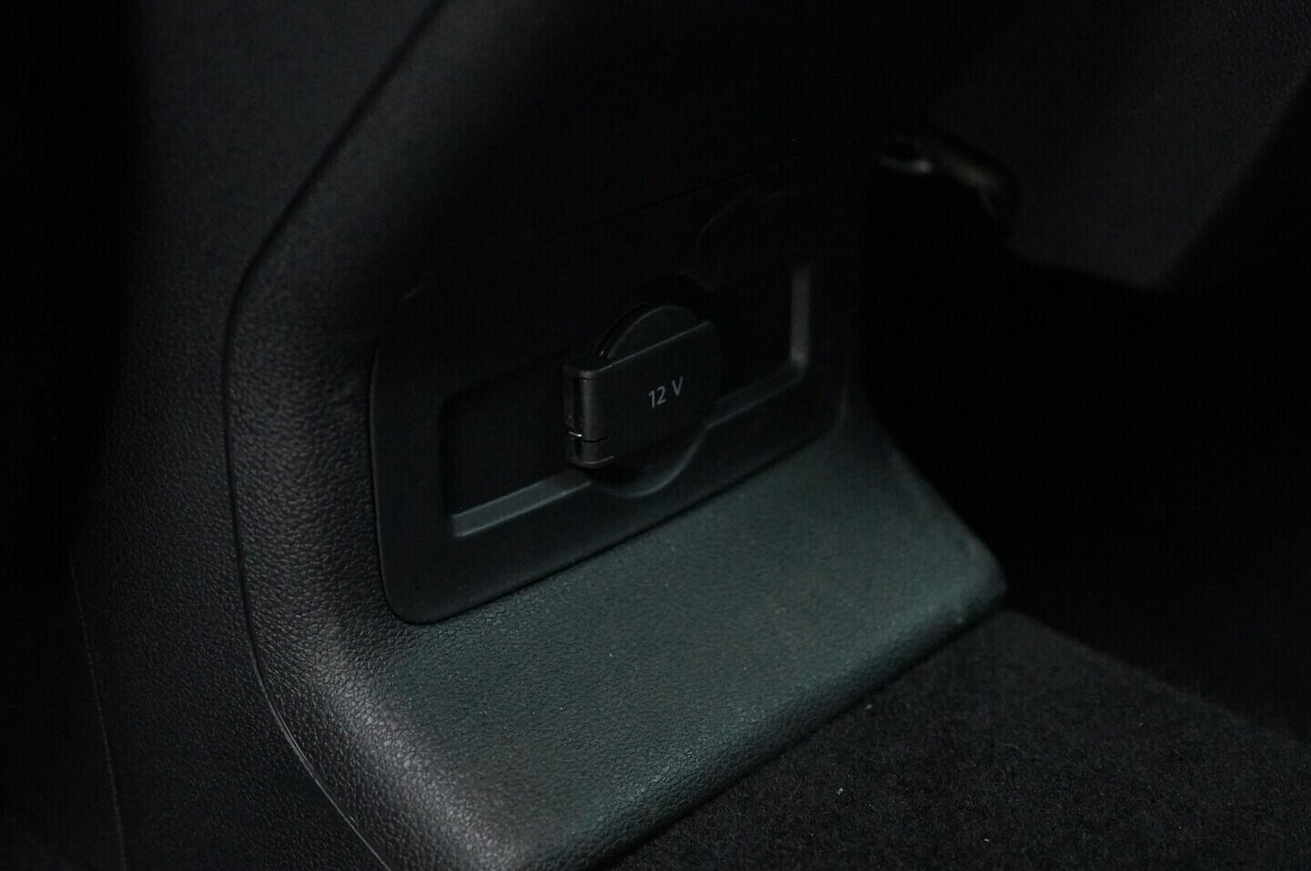 OV190V10654_32.webp_KAROQ Style 1.5 TSI 110 kW automat, DPH