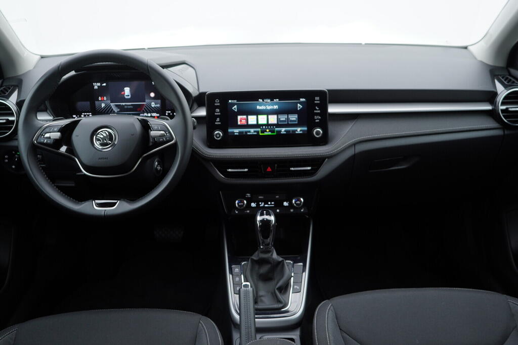 OV190V10657_25.webp_FABIA Top Selection 1.0 TSI 85 kW automat, DPH