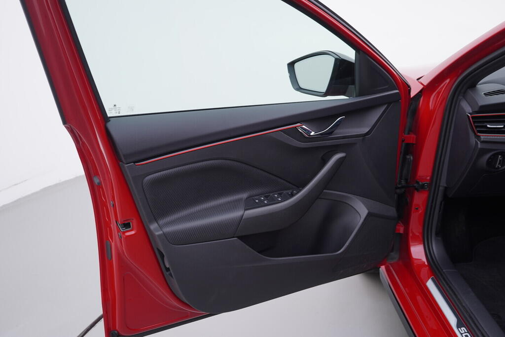 OV190V10662_19.webp_SCALA Monte Carlo 1.5 TSI 110 kW automat, DPH