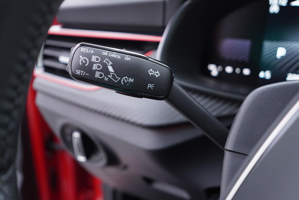 OV190V10662_23.webp_SCALA Monte Carlo 1.5 TSI 110 kW automat, DPH