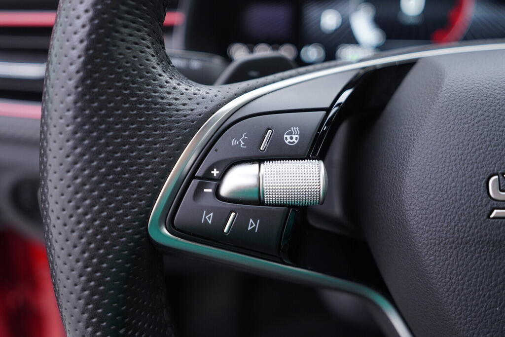 OV190V10662_25.webp_SCALA Monte Carlo 1.5 TSI 110 kW automat, DPH