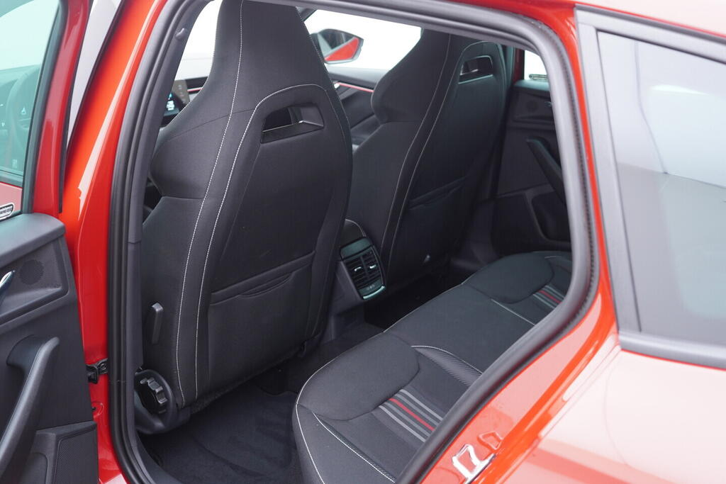 OV190V10662_36.webp_SCALA Monte Carlo 1.5 TSI 110 kW automat, DPH