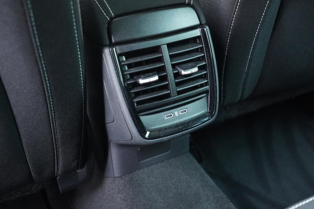 OV190V10662_38.webp_SCALA Monte Carlo 1.5 TSI 110 kW automat, DPH