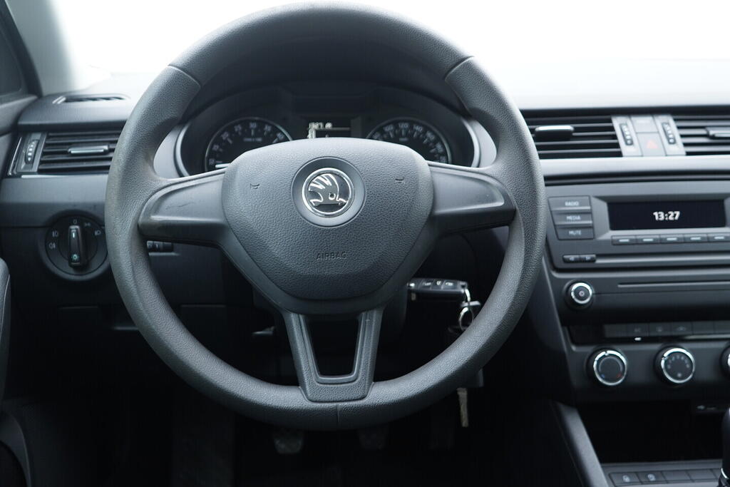 OV190V10664_26.webp_OCTAVIA Ambition 1.6 TDI 66 kW manuál