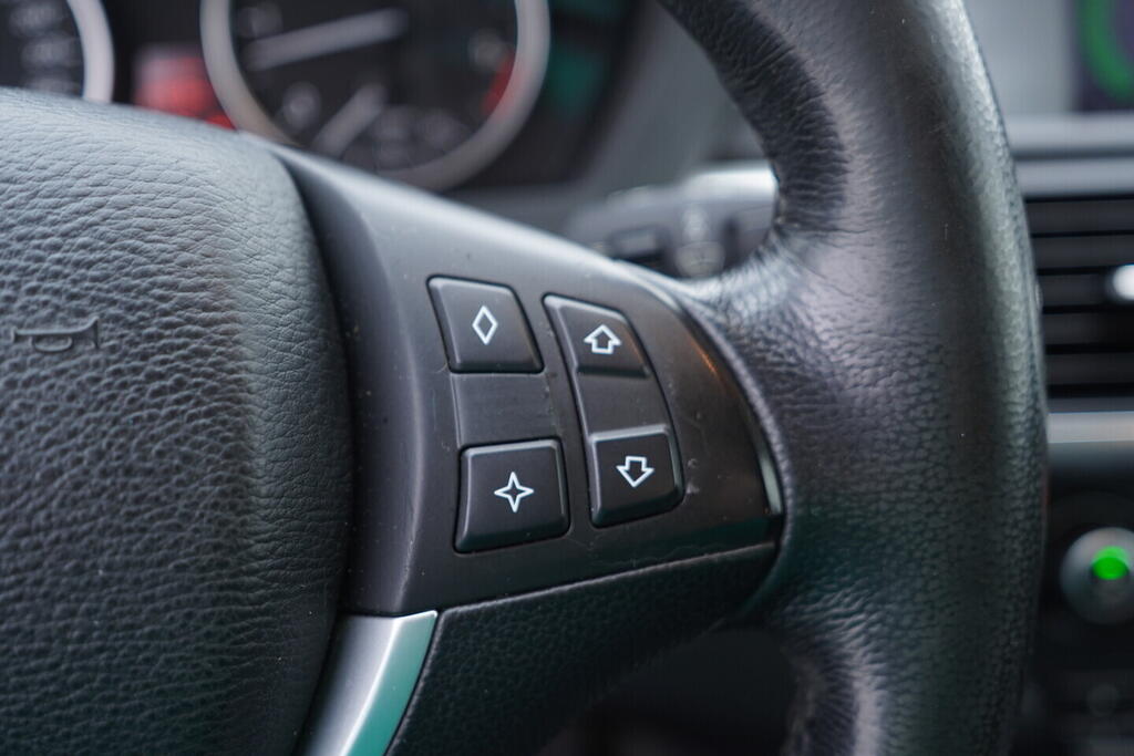 OV190V10665_27.webp_X5  3.0 30d 173 kW automat