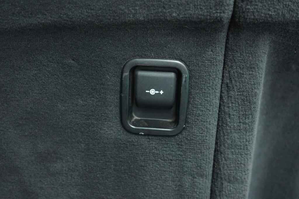 OV190V10665_39.webp_X5  3.0 30d 173 kW automat