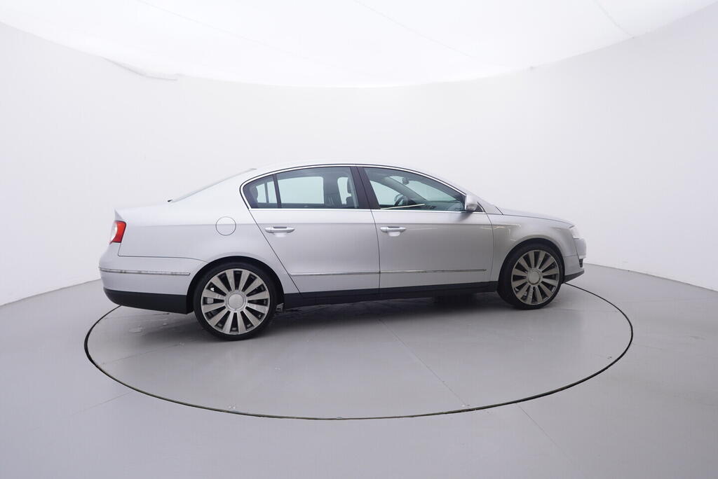 OV190V10667_15.webp_PASSAT  2.0 TDI 103 kW manuál