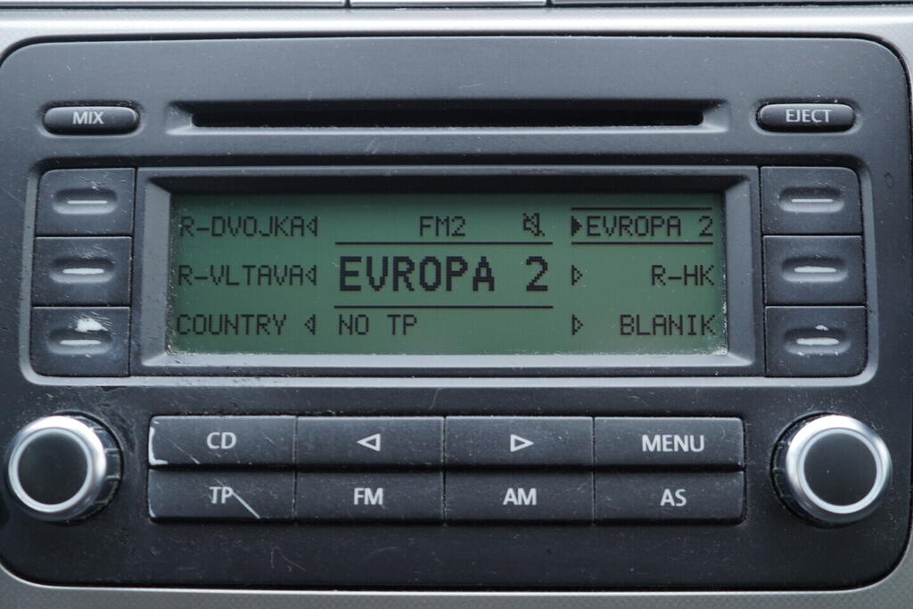 OV190V10667_31.webp_PASSAT  2.0 TDI 103 kW manuál