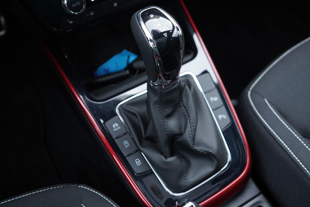 OV190V10669_34.webp_FABIA Monte Carlo 1.0 TSI 85 kW automat, DPH