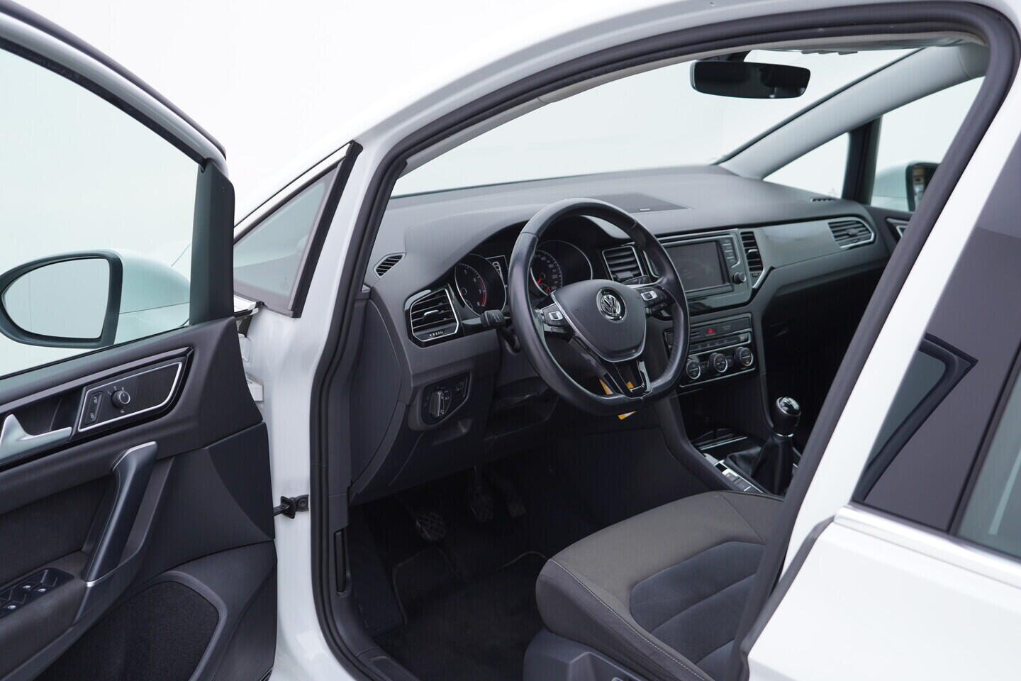 OV190V10670_18.webp_GOLF SPORTSVAN Highline 1.4 TSI 92 kW manuál