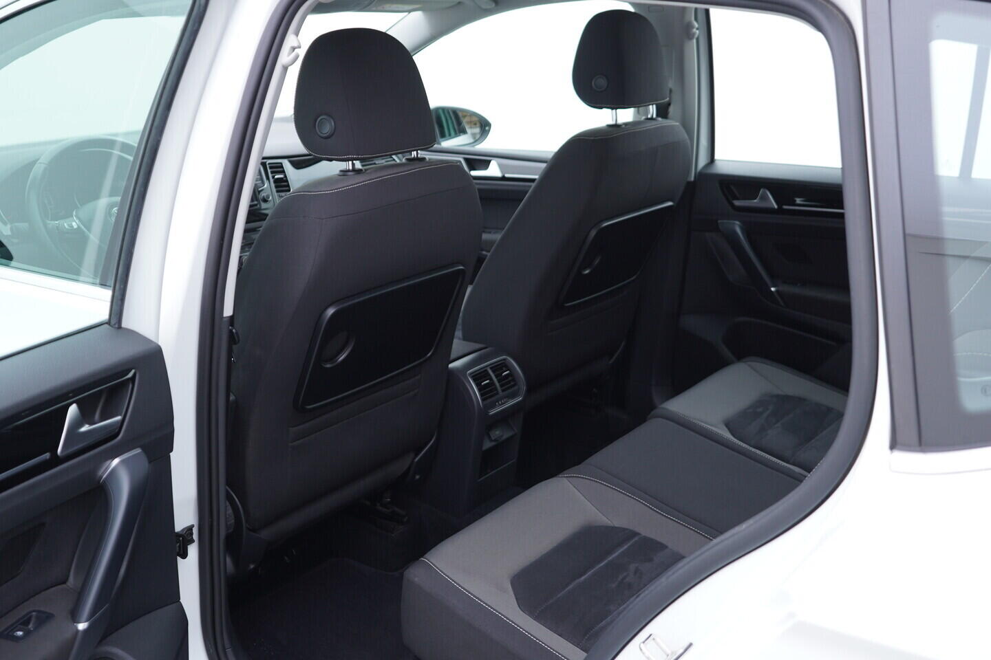 OV190V10670_34.webp_GOLF SPORTSVAN Highline 1.4 TSI 92 kW manuál