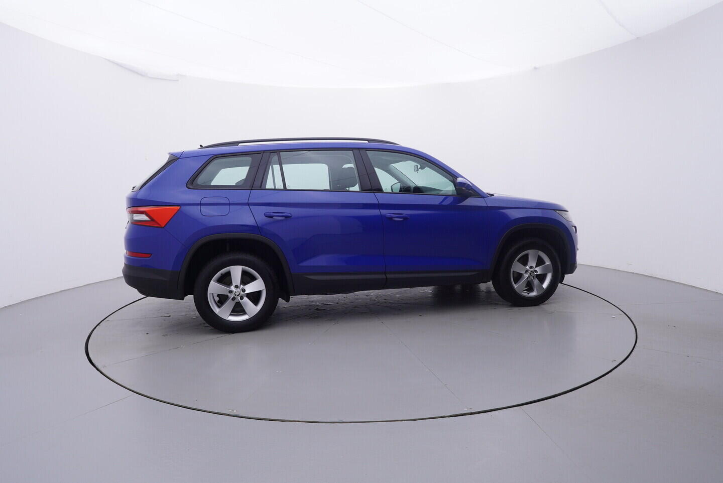 OV190V10673_15.webp_KODIAQ Active 2.0 TDI 110 kW automat, DPH