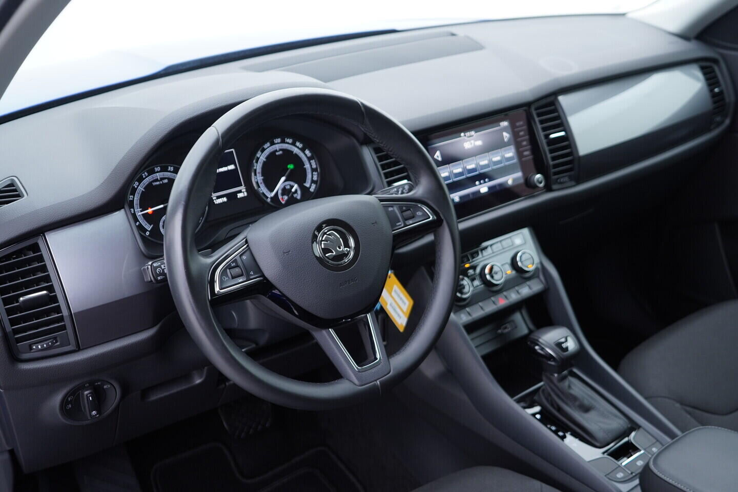 OV190V10673_21.webp_KODIAQ Active 2.0 TDI 110 kW automat, DPH