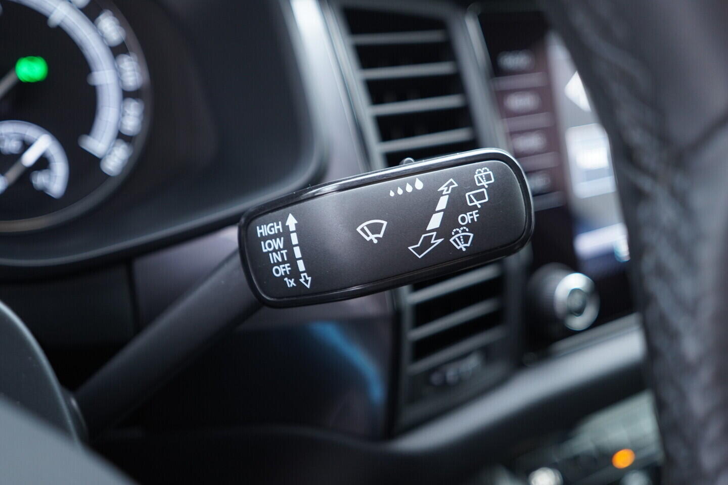 OV190V10673_24.webp_KODIAQ Active 2.0 TDI 110 kW automat, DPH