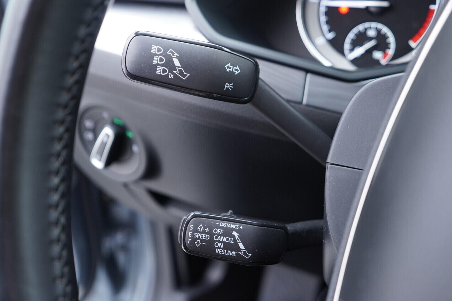 OV190V10675_23.webp_SUPERB Ambition 2.0 TDI 110 kW manuál, DPH