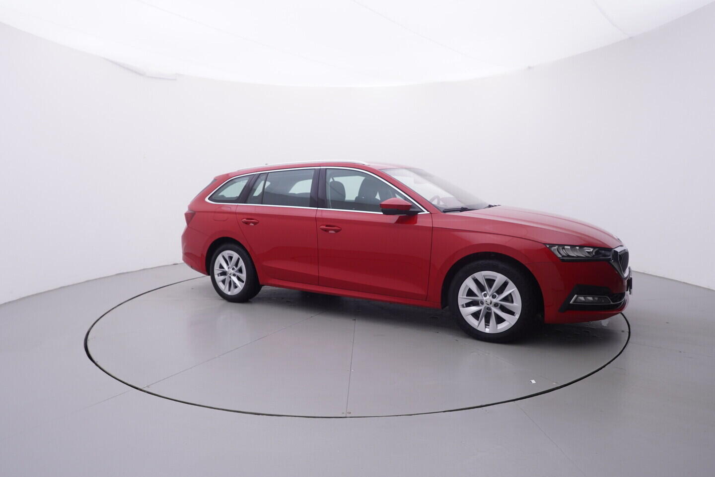 OV190V10676_16.webp_OCTAVIA Style 1.5 TSI 110 kW manuál, DPH