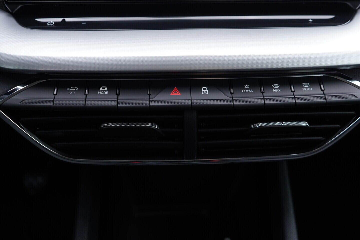 OV190V10676_33.webp_OCTAVIA Style 1.5 TSI 110 kW manuál, DPH