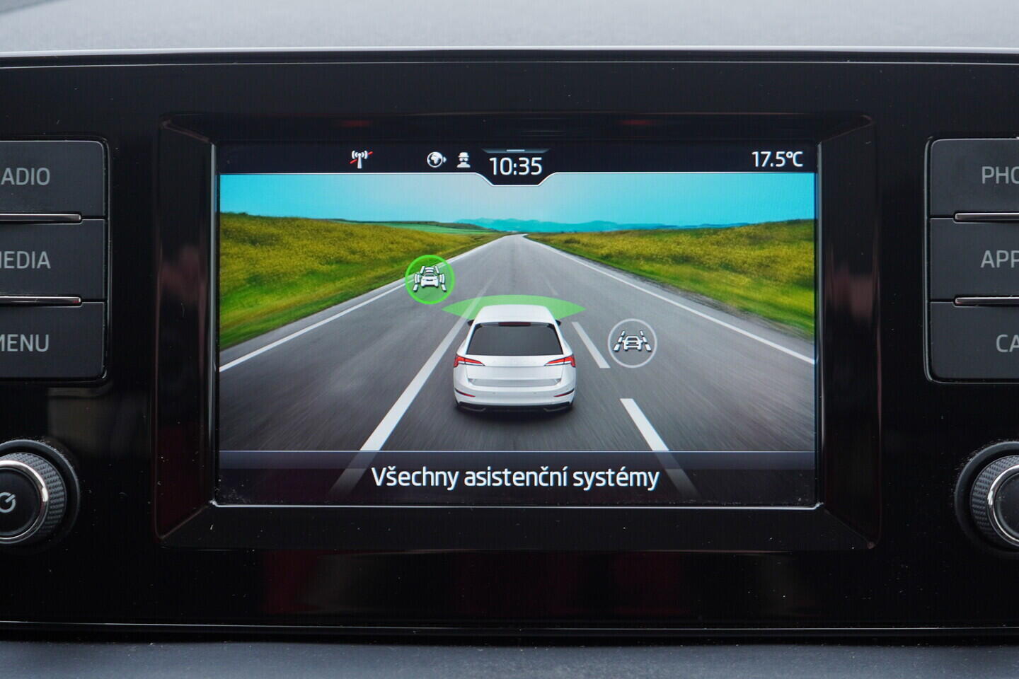 OV190V10677_28.webp_SCALA Ambition 1.0 TSI 70 kW manuál, DPH