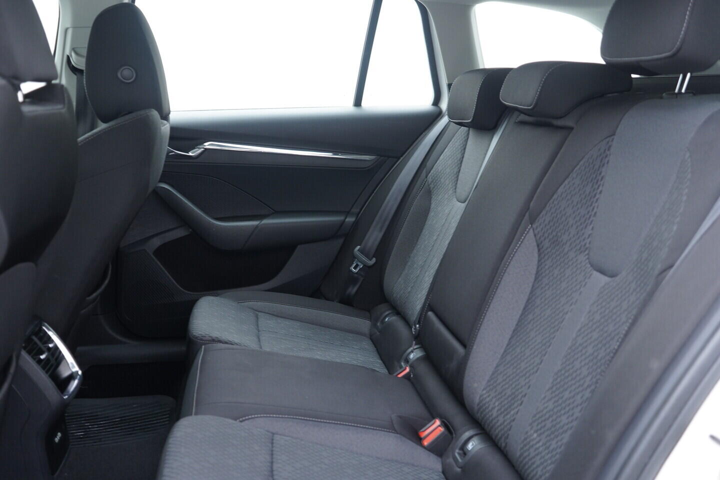 OV190V10681_37.webp_OCTAVIA Style 2.0 TDI 85 kW automat, DPH