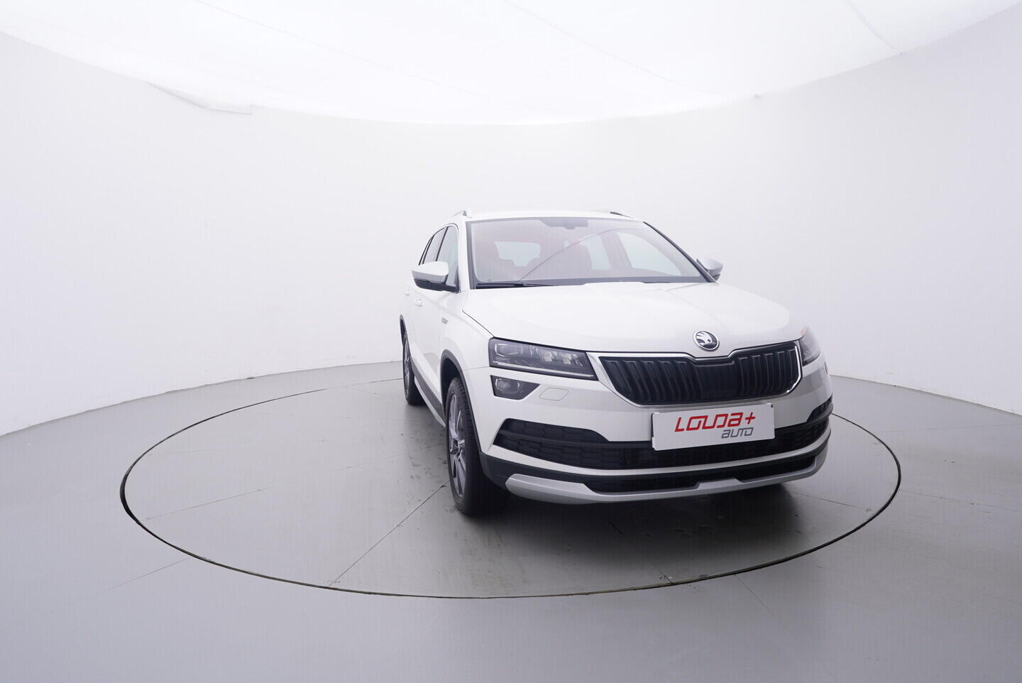 OV190V10682_17.webp_KAROQ Scout 2.0 TDI 110 kW automat, DPH