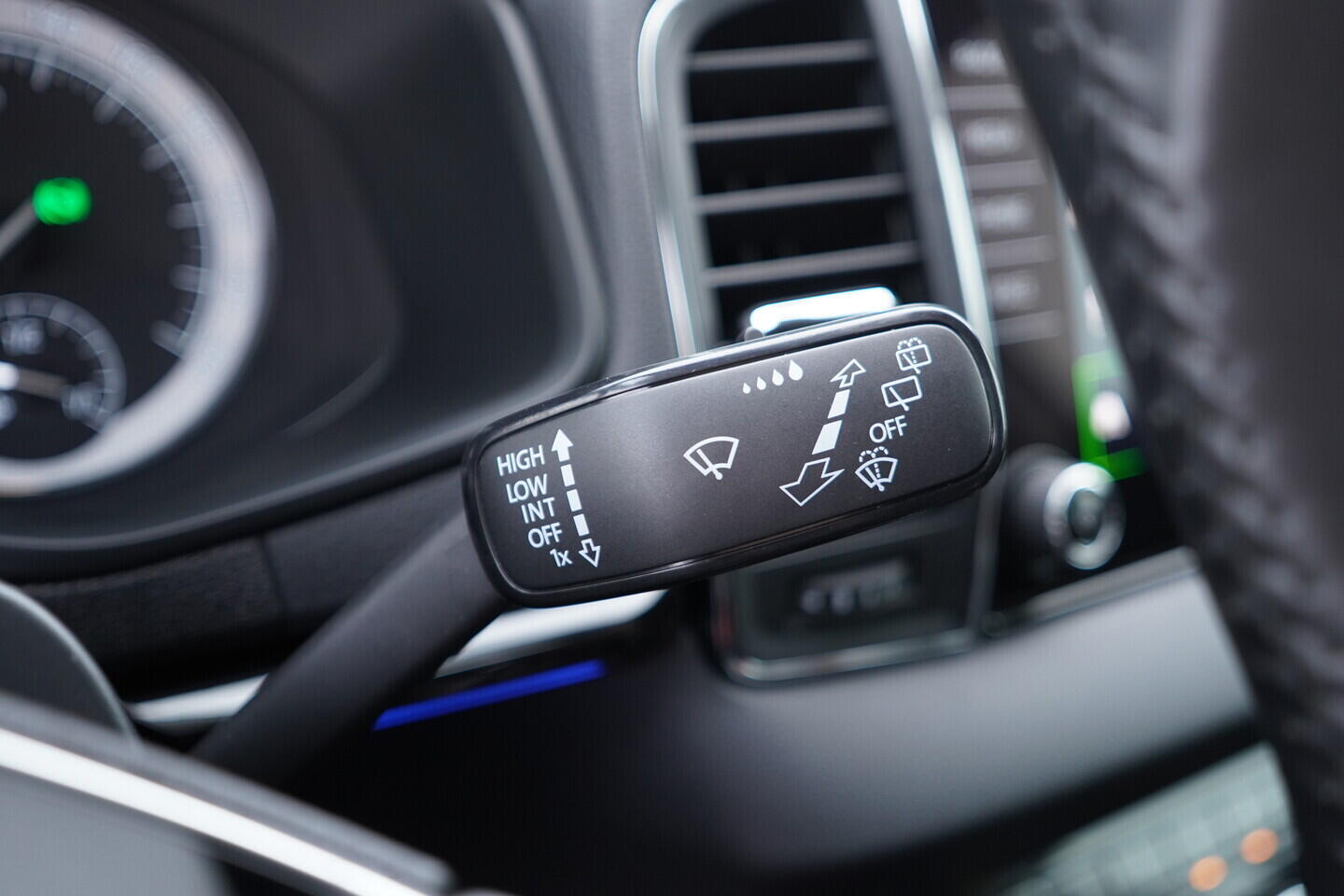 OV190V10682_24.webp_KAROQ Scout 2.0 TDI 110 kW automat, DPH