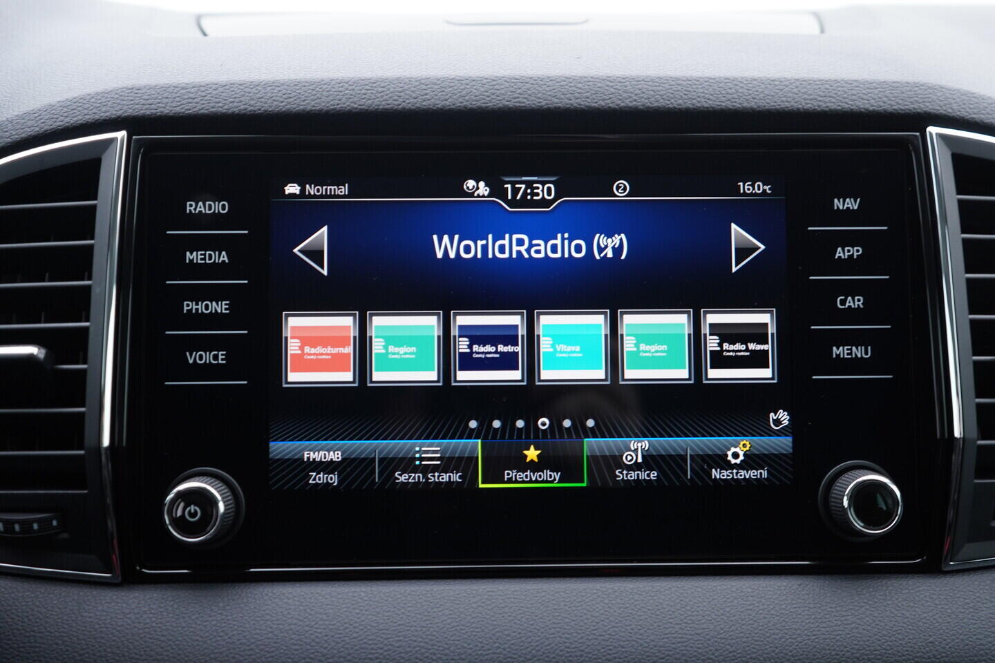 OV190V10682_30.webp_KAROQ Scout 2.0 TDI 110 kW automat, DPH