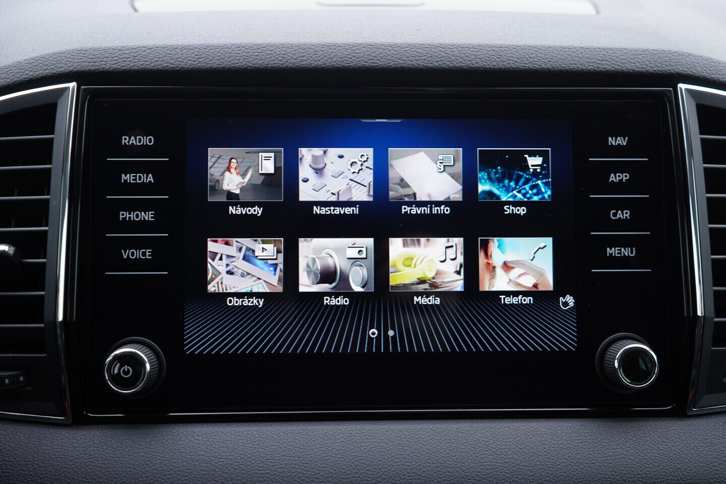 OV190V10682_32.webp_KAROQ Scout 2.0 TDI 110 kW automat, DPH