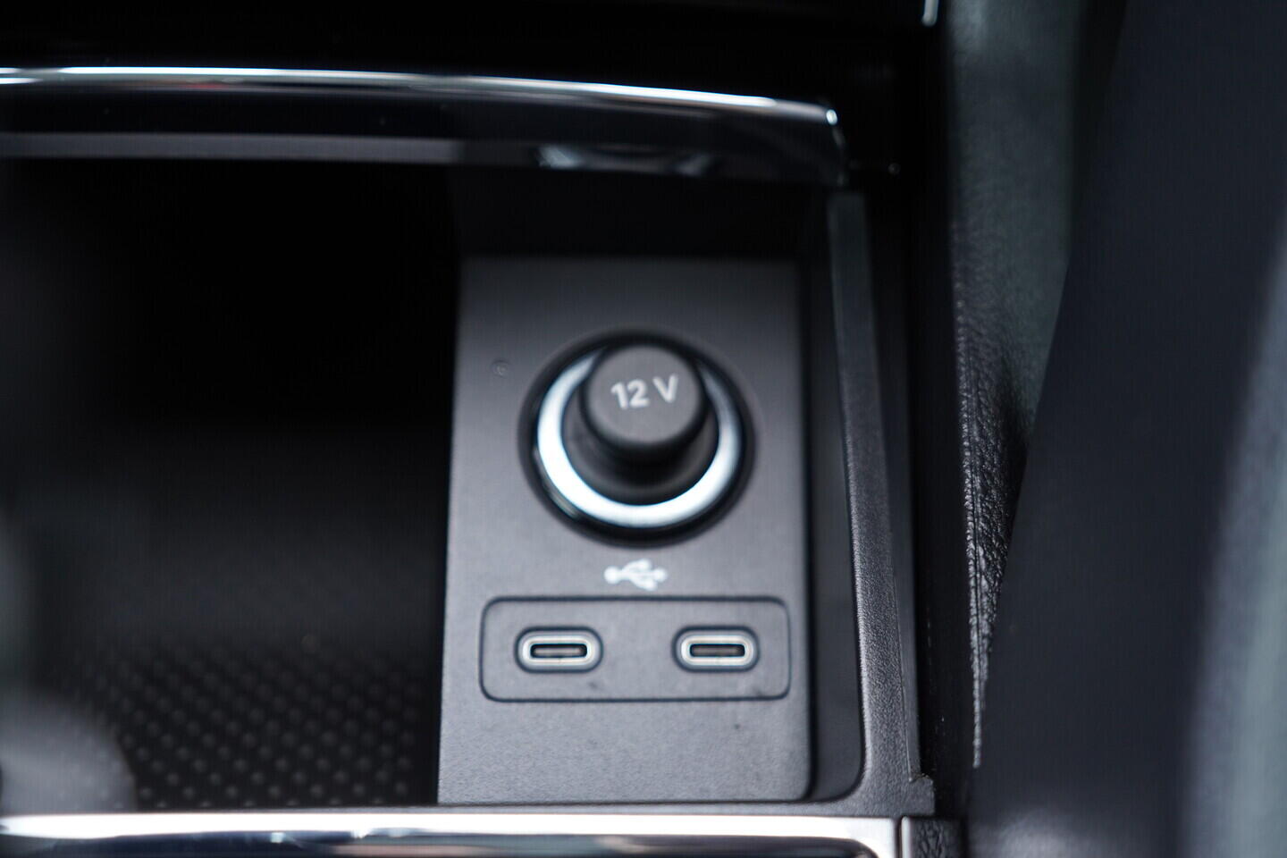 OV190V10682_34.webp_KAROQ Scout 2.0 TDI 110 kW automat, DPH